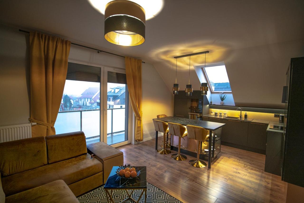 Apartament W Cieplicach Gold Jelenia Góra Exterior foto